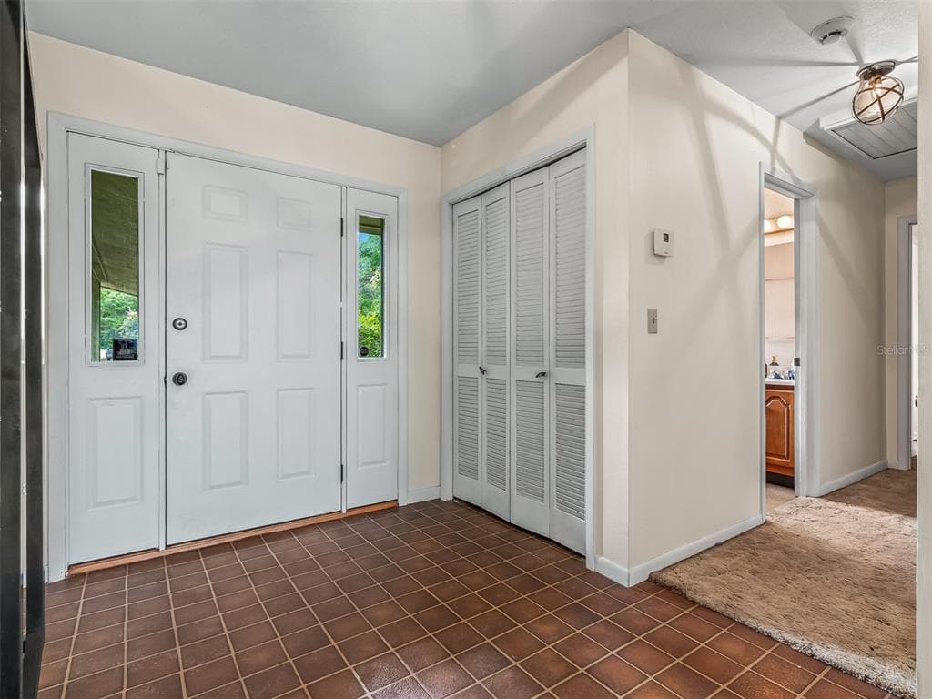 17 S BAYSHORE DRIVE photo 12