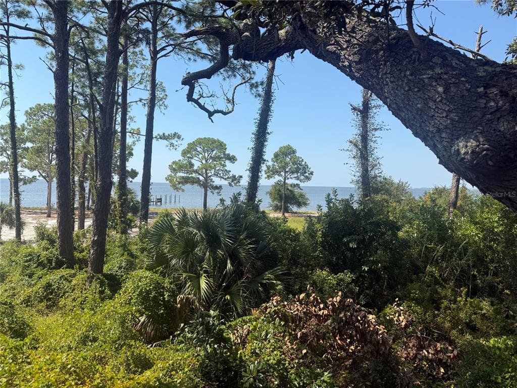 17 S BAYSHORE DRIVE photo 7