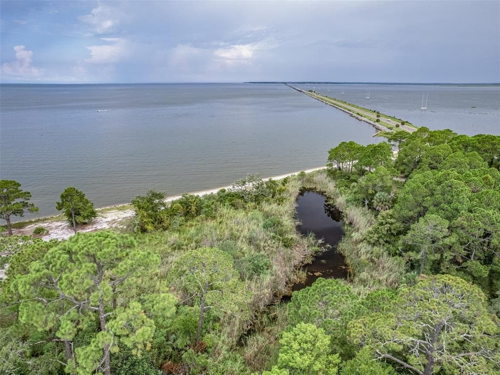 17 S BAYSHORE DRIVE photo 8