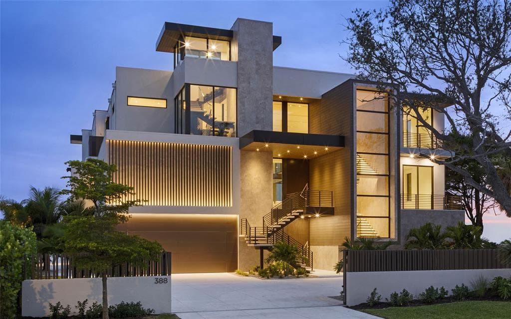 388 S SHORE DRIVE photo 1
