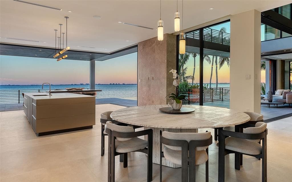 388 S SHORE DRIVE photo 20