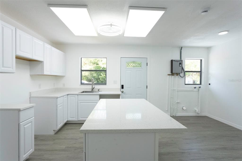14820 ATLANTIC AVENUE photo 22