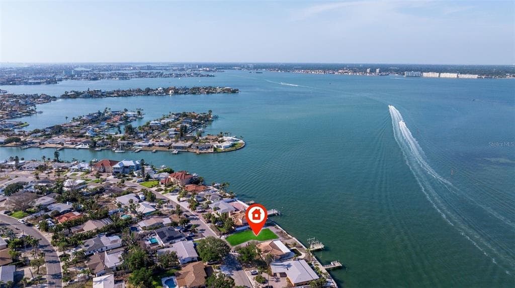 500 BELLE POINT DRIVE photo 9