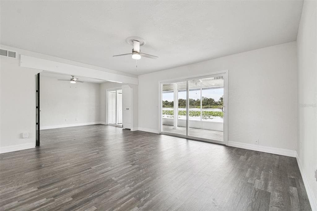 4036 CORTEZ DRIVE A photo 7
