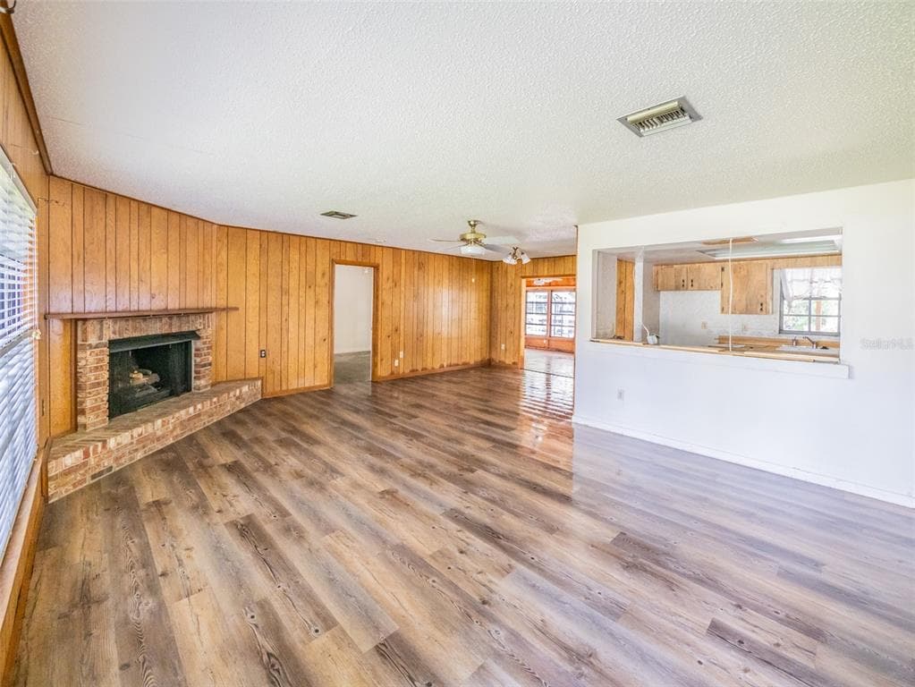 55746 CARROL STREET photo 3