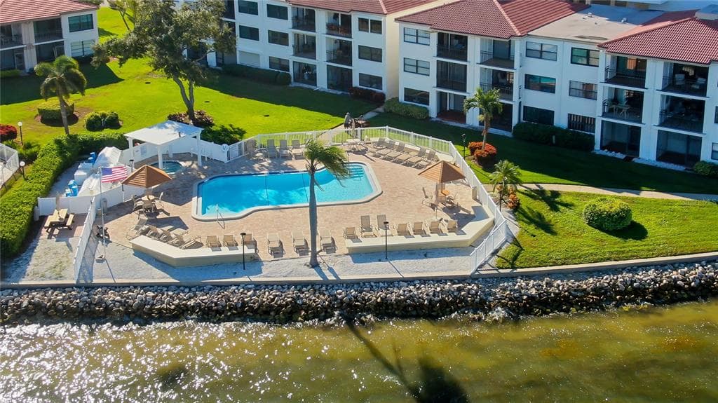 6265 SUN BOULEVARD 806 photo 22