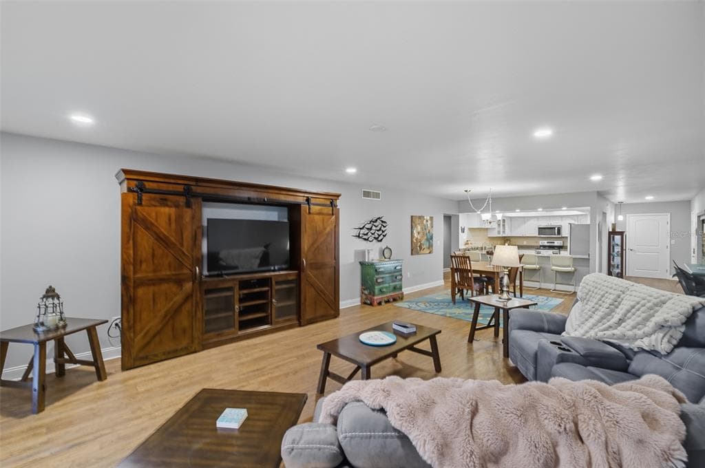 3260 SOUTHSHORE DRIVE 63A photo 12