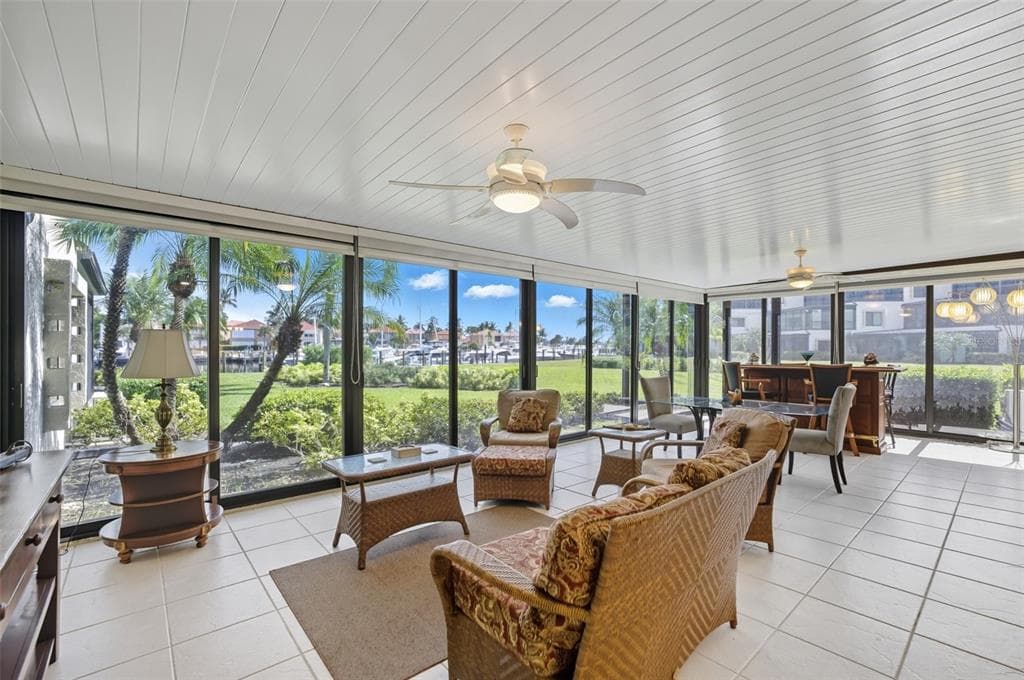 3260 SOUTHSHORE DRIVE 63A photo 14