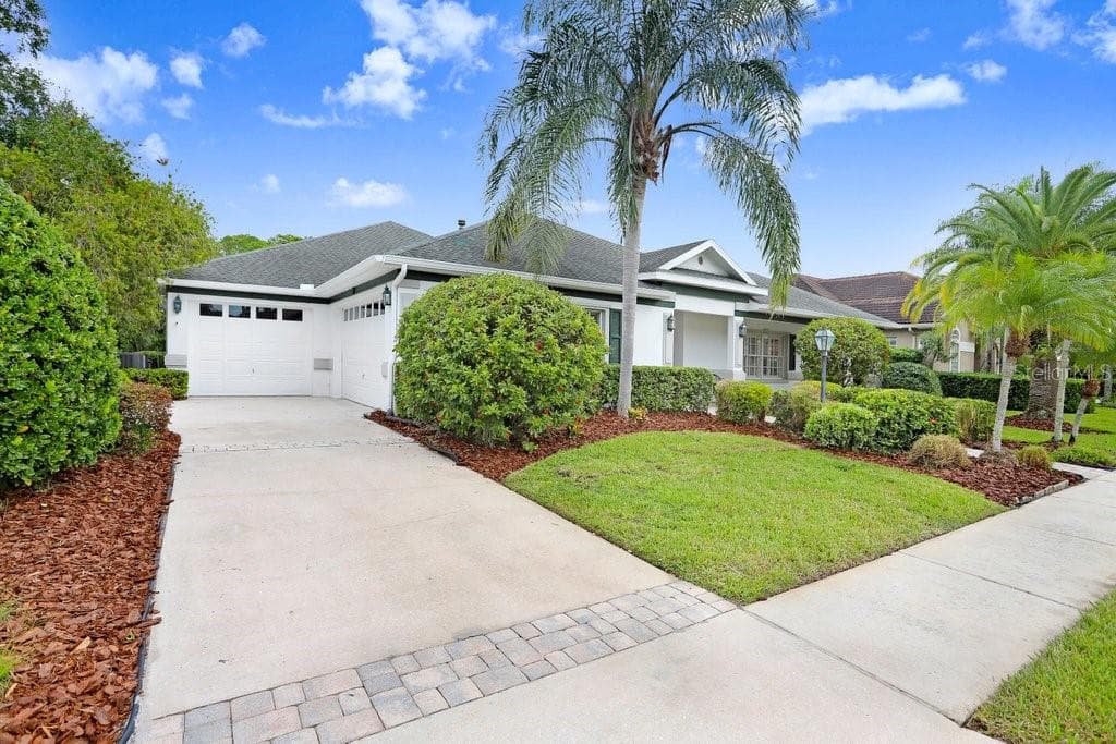 12009 BREWSTER DRIVE photo 3