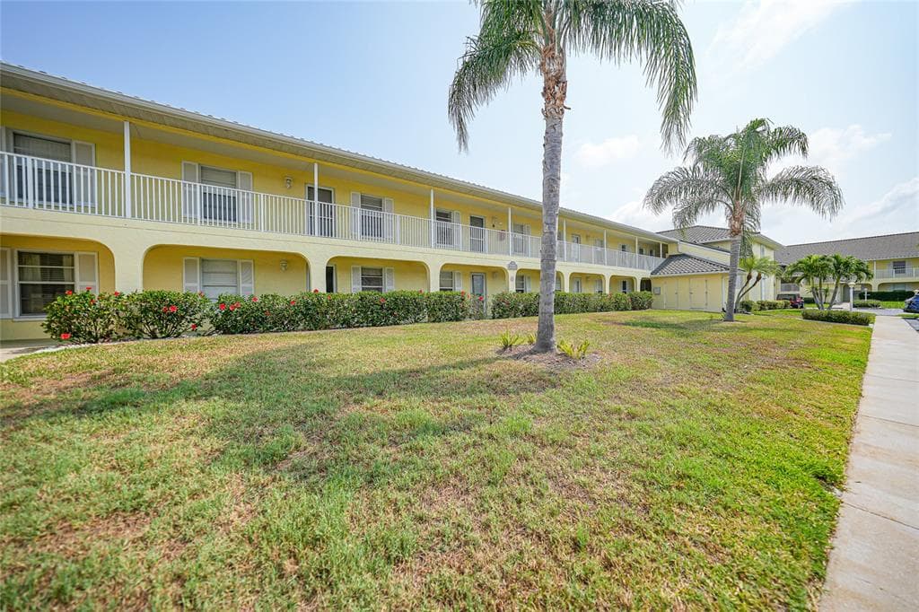 4000 BAL HARBOR BOULEVARD 214 photo 8