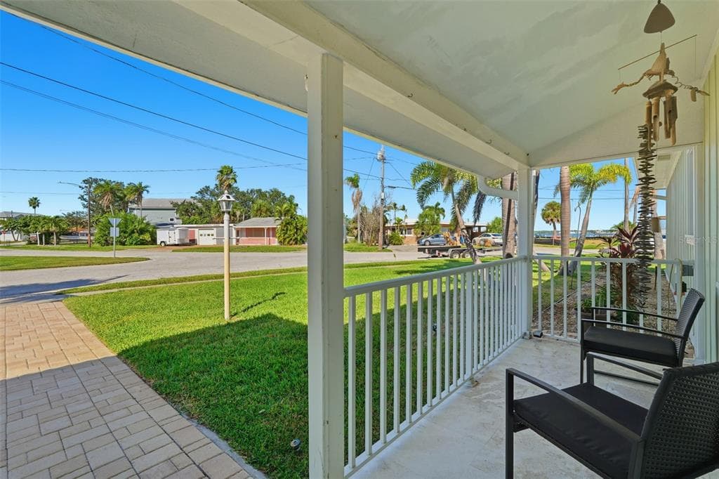 15302 HARBOR DRIVE photo 6