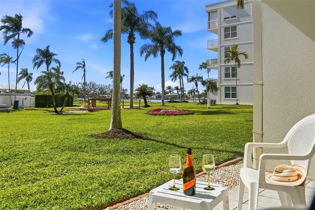 6021 BAHIA DEL MAR CIRCLE 137 photo 15