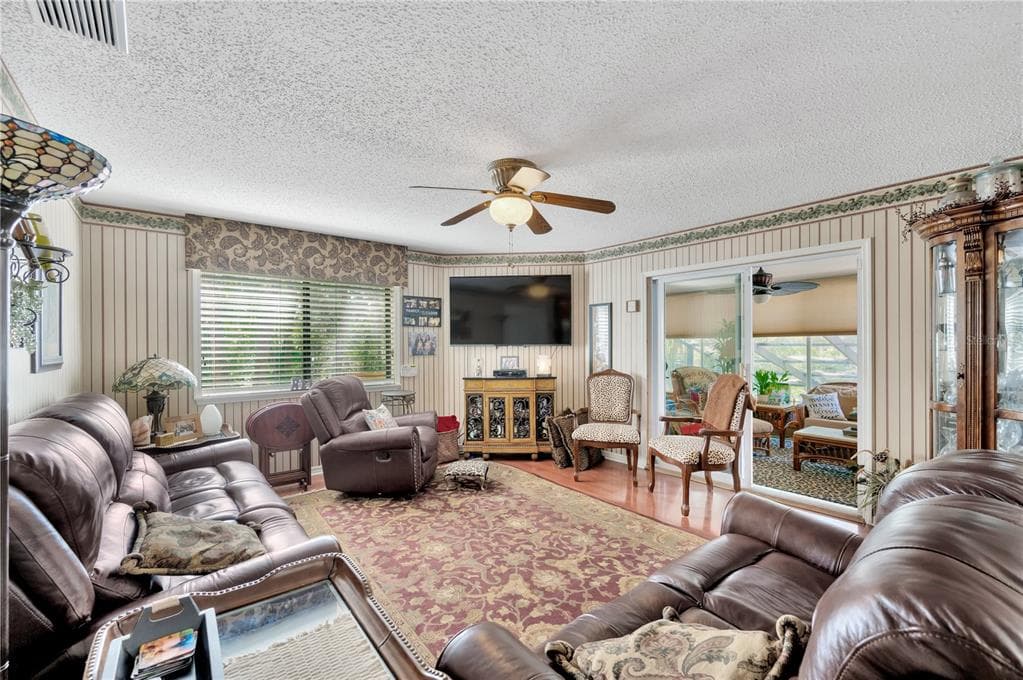 11526 RIVER COUNTRY DRIVE photo 16
