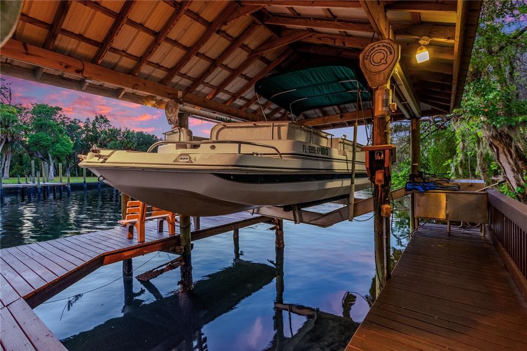 11526 RIVER COUNTRY DRIVE photo 3