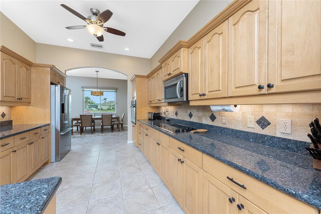 3015 CURRY TERRACE photo 22