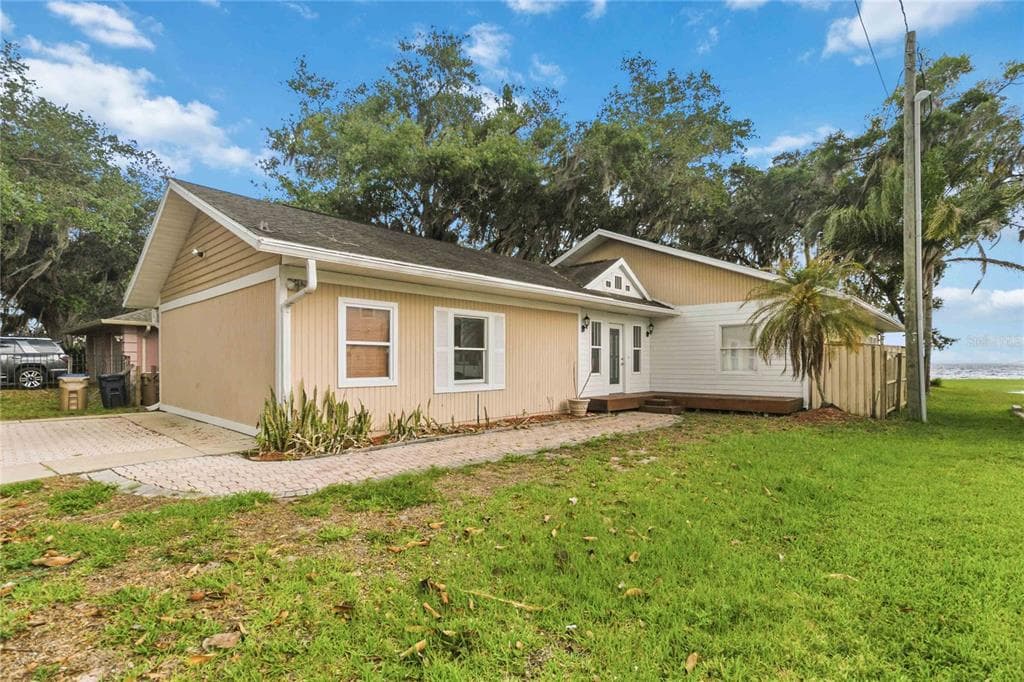6210 ALLIGATOR LAKE SHORE E 1