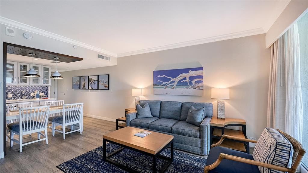 240 SANDS POINT ROAD 4205 photo 9