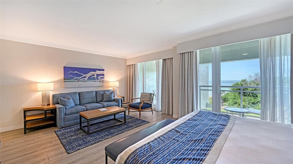 240 SANDS POINT ROAD 4205 photo 8