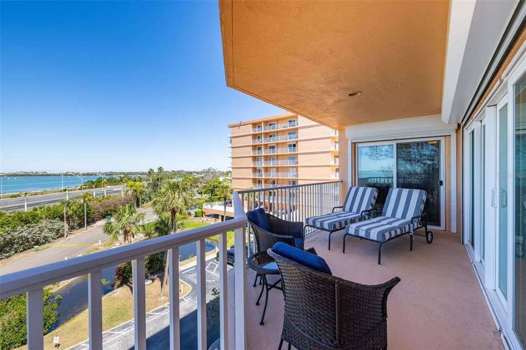 7432 SUNSHINE SKYWAY LANE S 506 photo 21