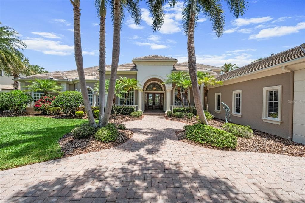 4085 FOUNDERS CLUB DRIVE photo 2