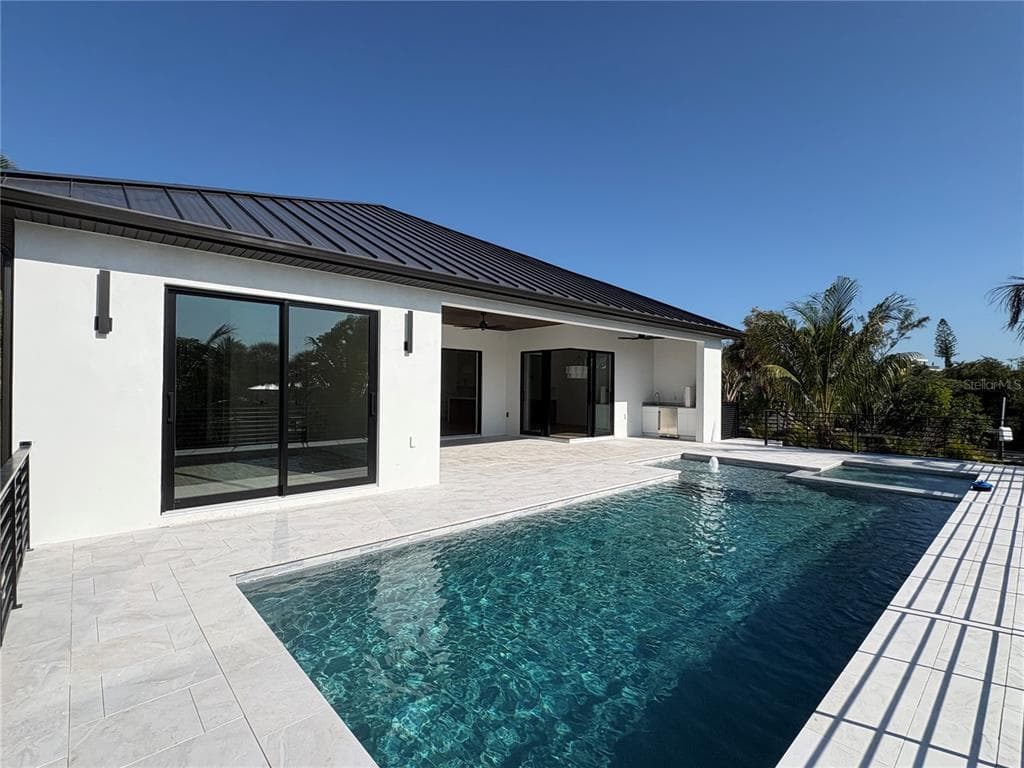 276 ISLAND CIRCLE photo 18