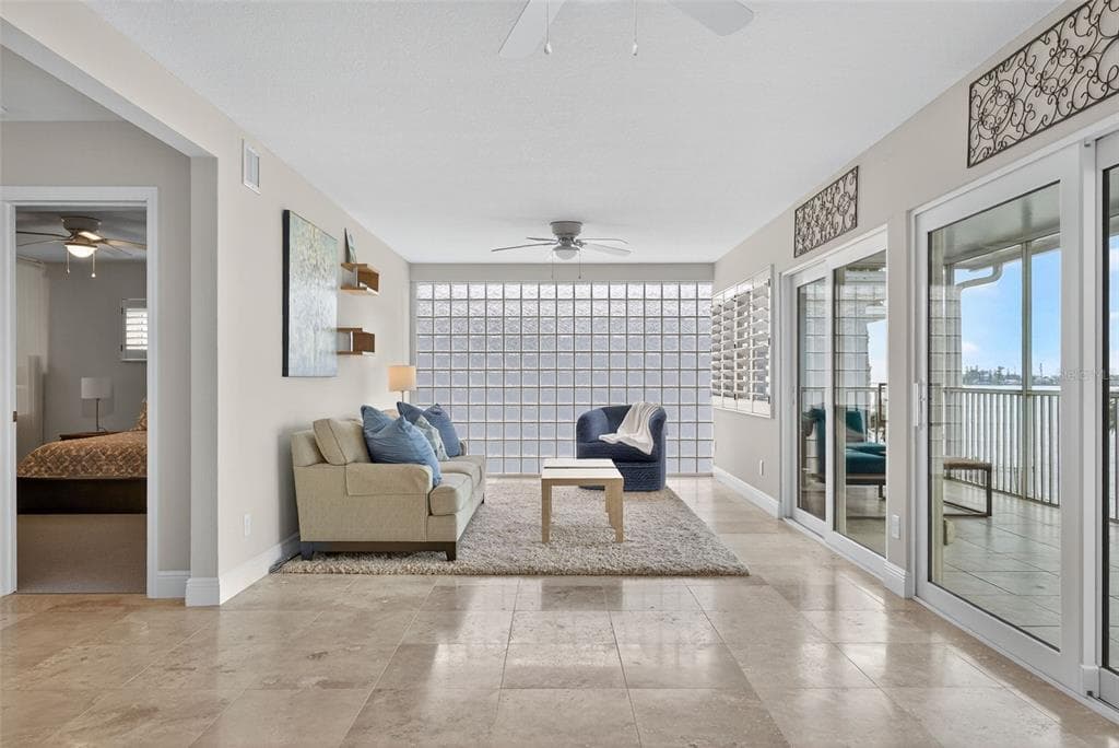800 MADONNA BOULEVARD 1 photo 14