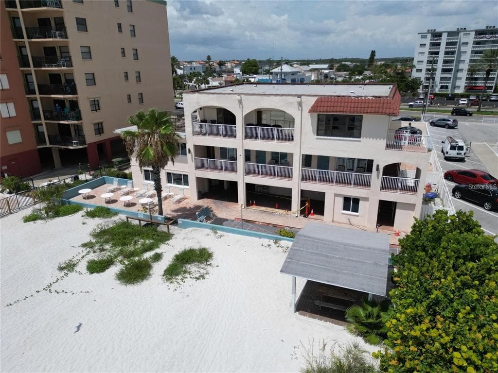 17300 GULF BOULEVARD 9 photo 1