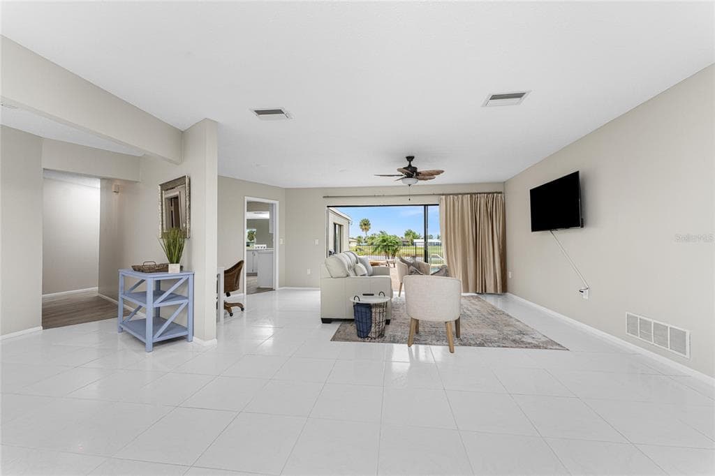 88 OAKLAND HILLS PLACE photo 6
