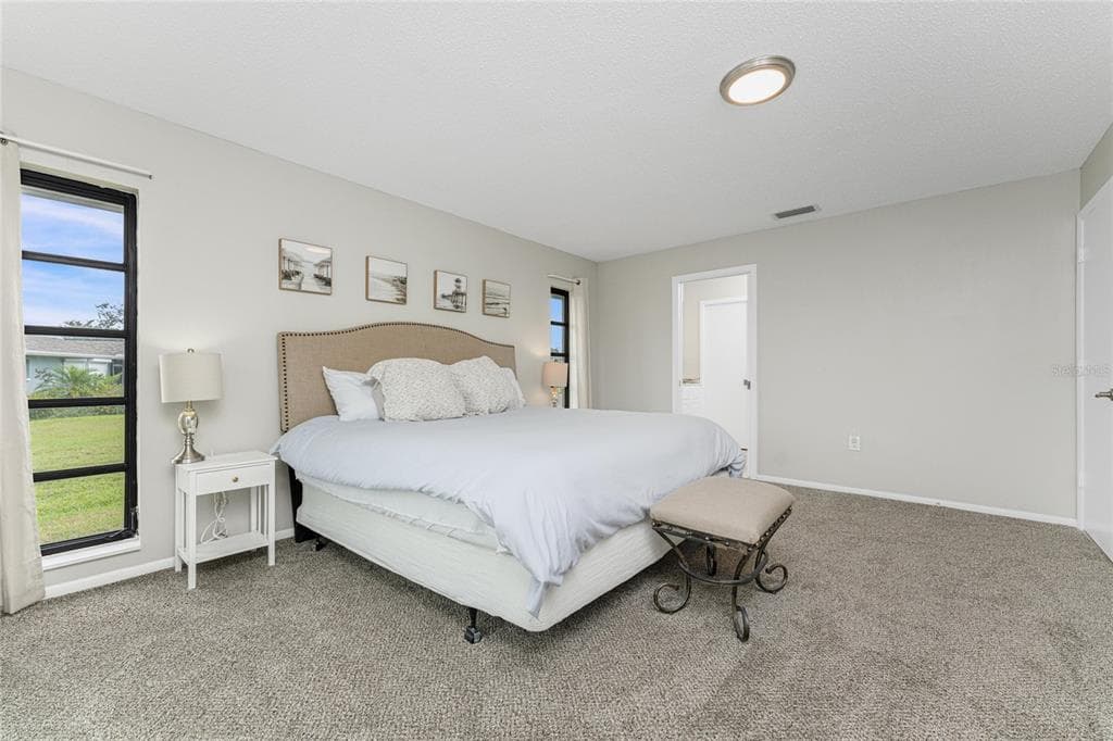 88 OAKLAND HILLS PLACE photo 22