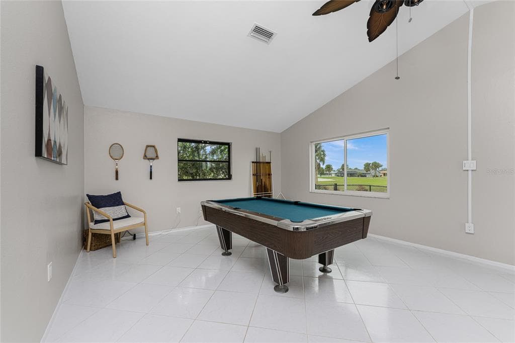 88 OAKLAND HILLS PLACE photo 15