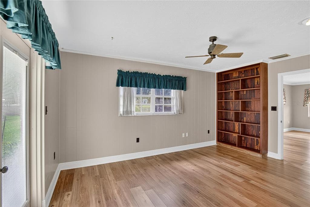 1502 AZALEA STREET photo 18