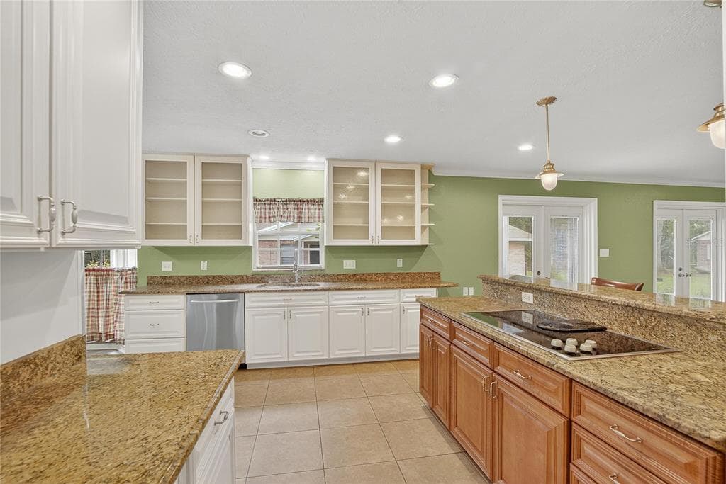 1502 AZALEA STREET photo 25