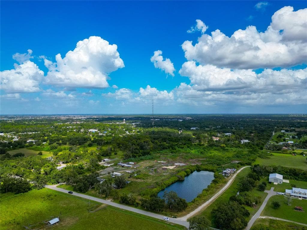 301 EAST ROAD photo 3
