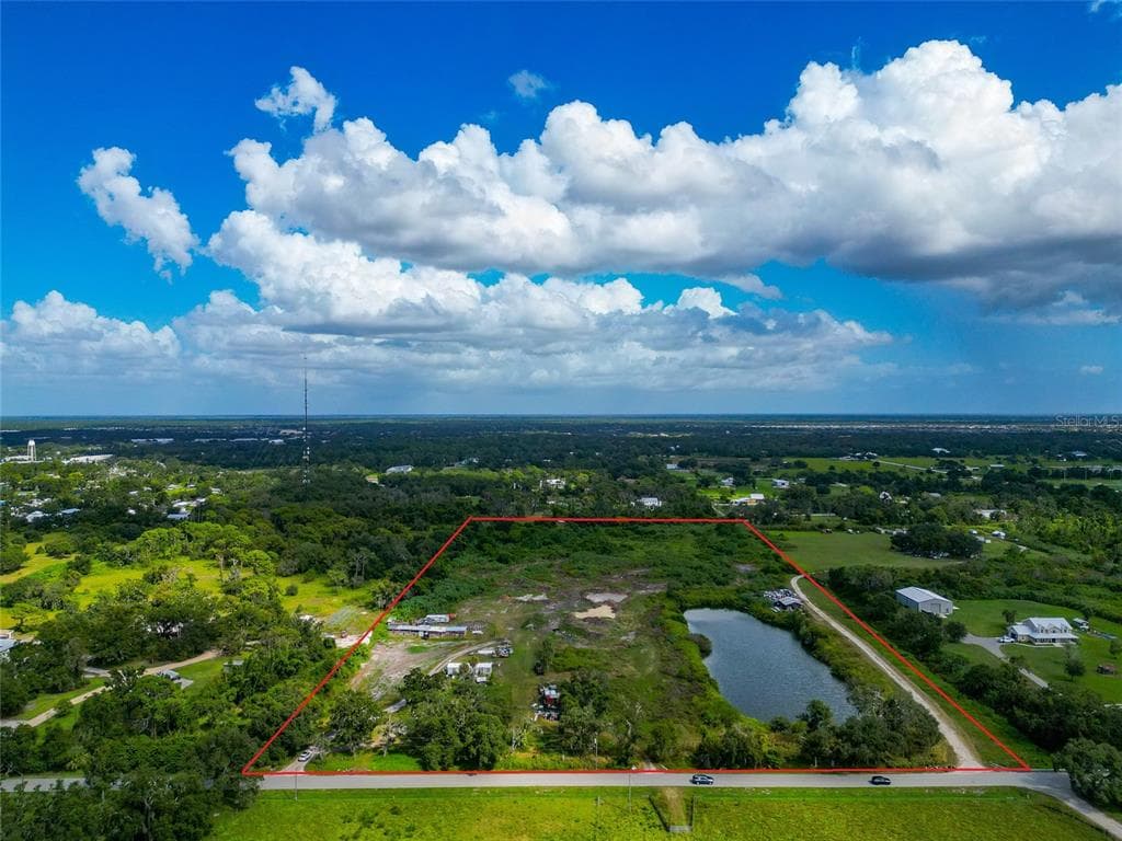 301 EAST ROAD photo 1