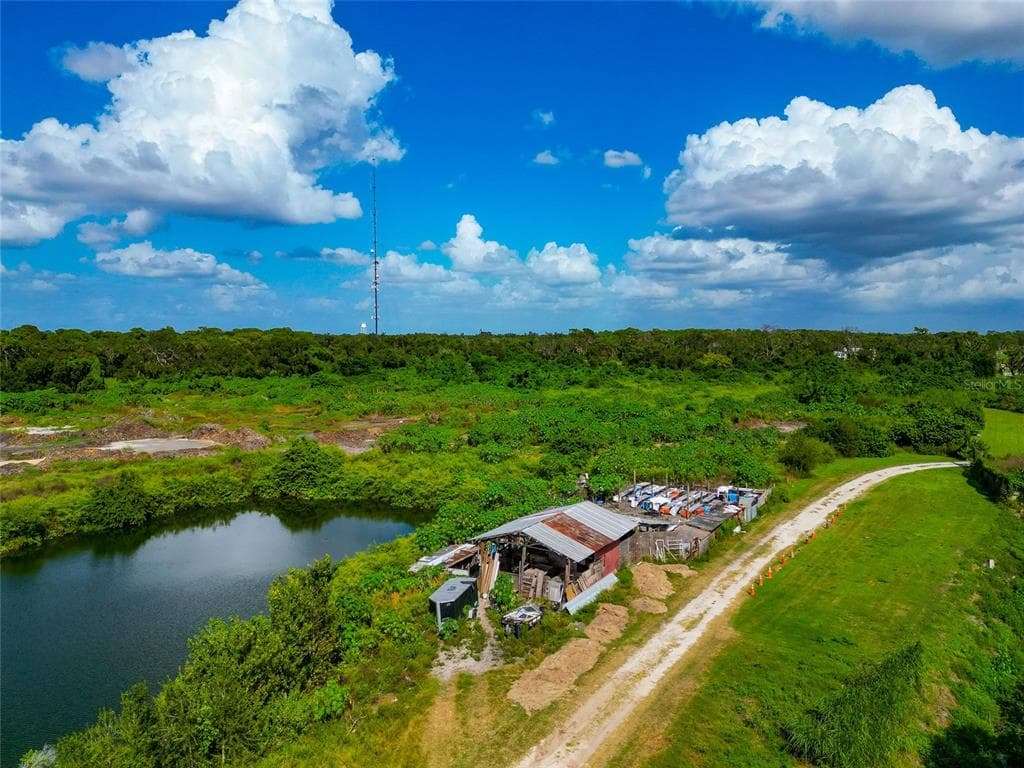 301 EAST ROAD photo 10