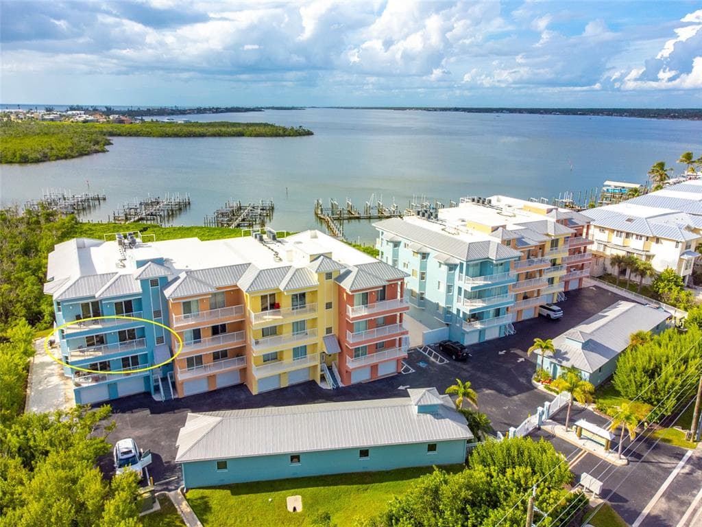 1420 BEACH ROAD #204 2
