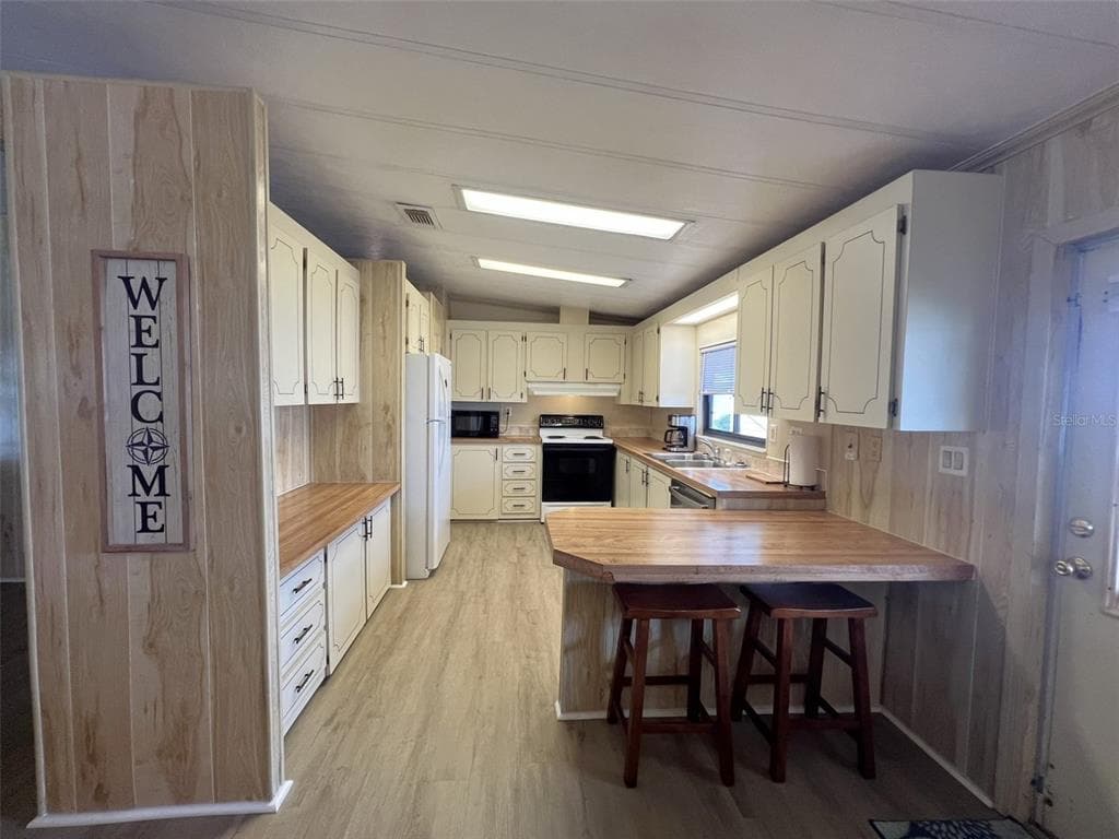 2055 S FLORAL AVENUE 133 photo 6