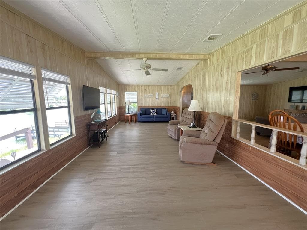2055 S FLORAL AVENUE 133 photo 21
