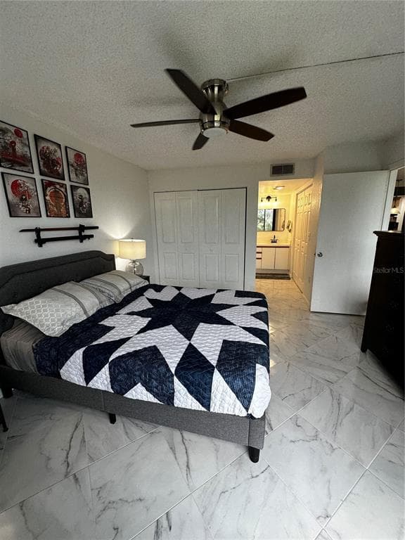 800 COVE CAY DRIVE 4F photo 12