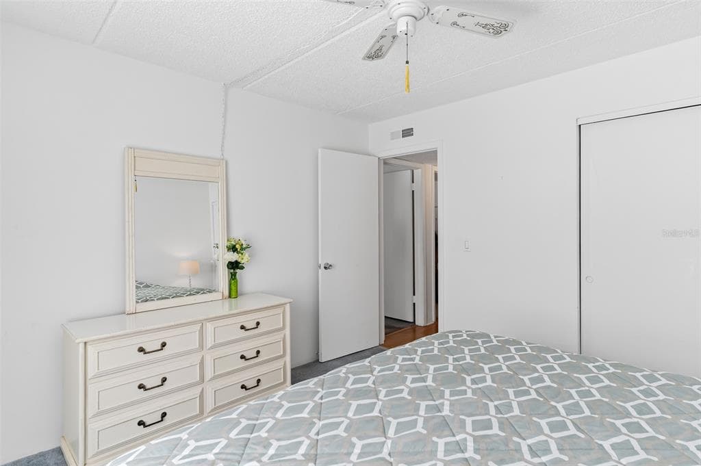 12760 INDIAN ROCKS ROAD 546 photo 21