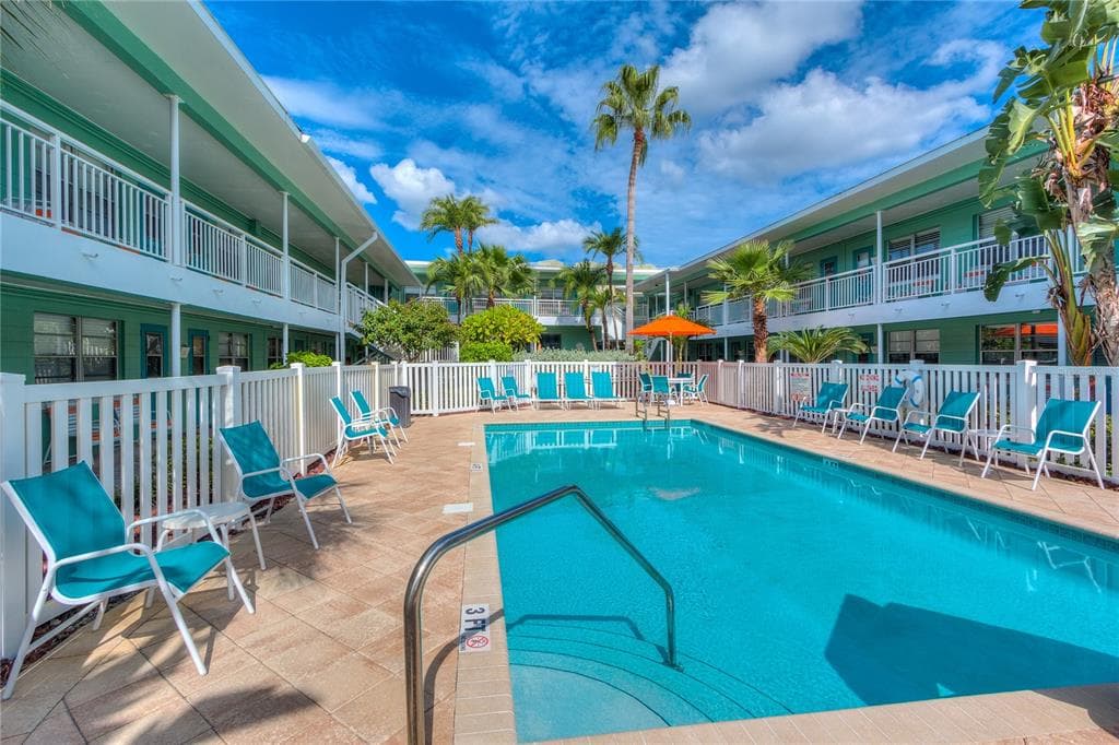 11730 GULF BOULEVARD 4 photo 16
