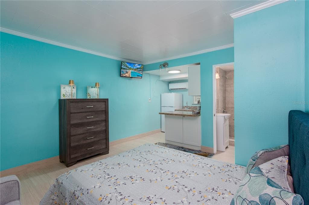 11730 GULF BOULEVARD 4 photo 4