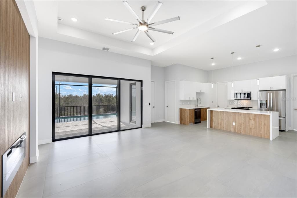 14431 ARTESIA AVENUE photo 3