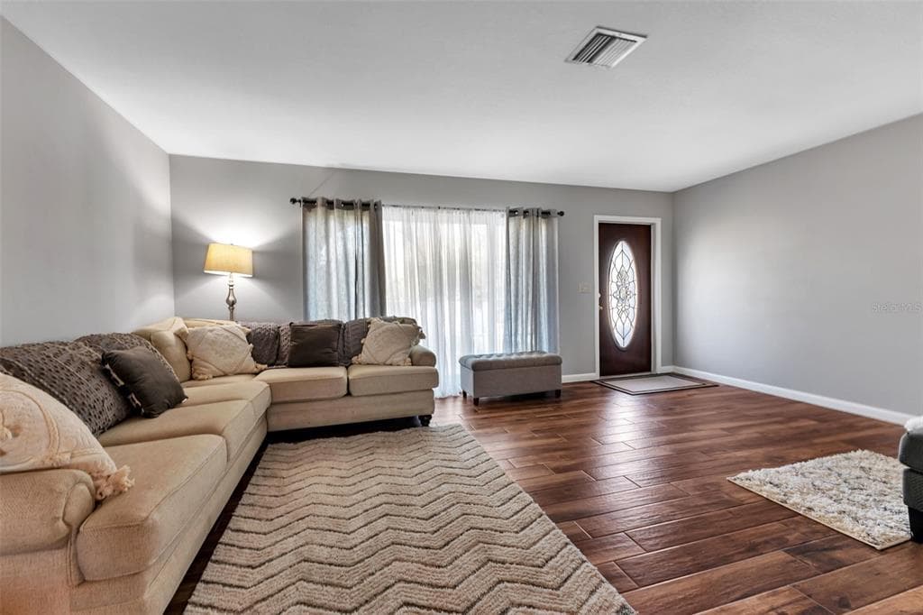 155 MORGAN LANE SE 5
