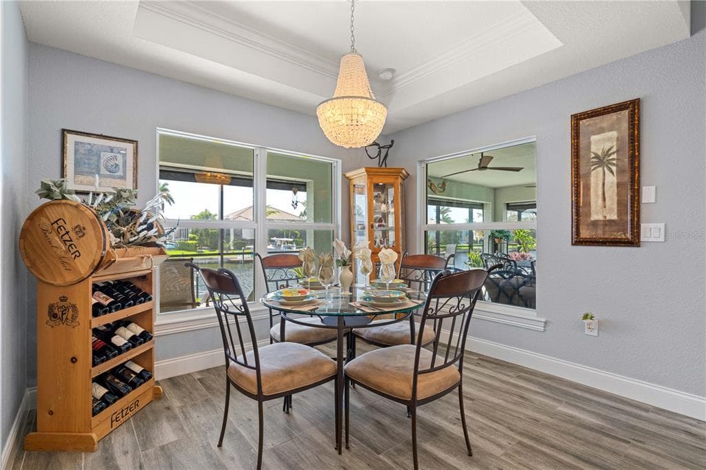 571 PORT BENDRES DRIVE photo 23