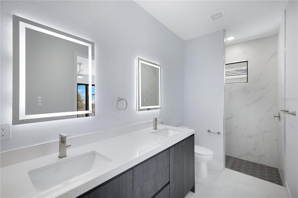 10123 BOYLSTON STREET photo 19