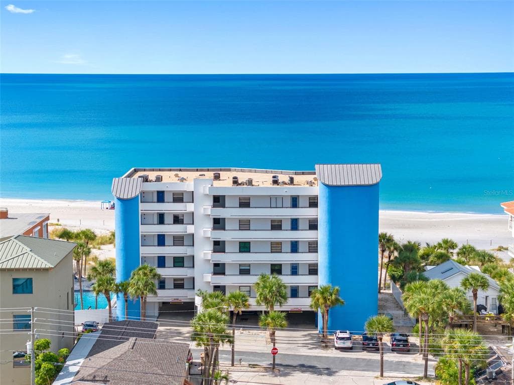 13336 GULF BOULEVARD 101 photo 1