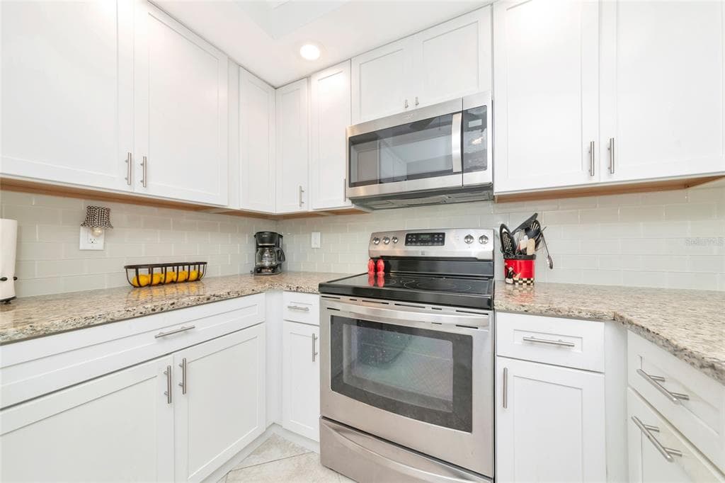 1145 EDGEWATER CIRCLE 1145 photo 11