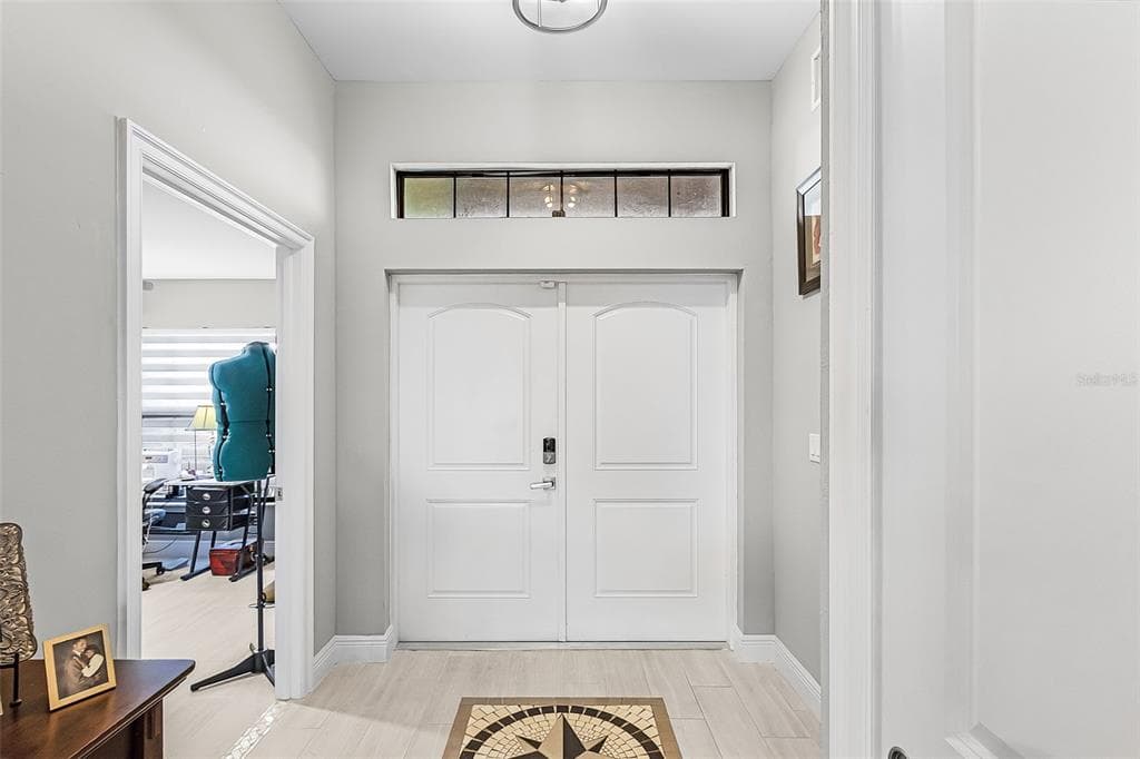 24050 BUNDY COURT photo 6