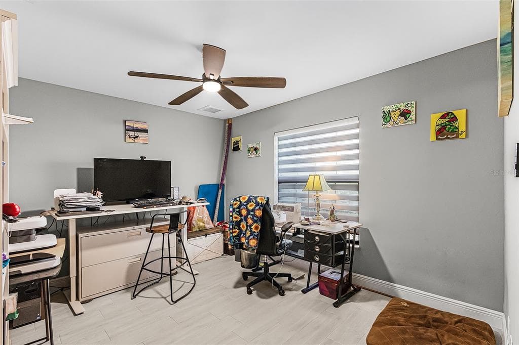 24050 BUNDY COURT photo 17